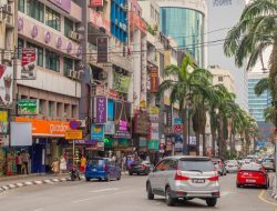 Watson Bukit Bintang: Kedai Ubat dan Kosmetik Terkemuka di Malaysia